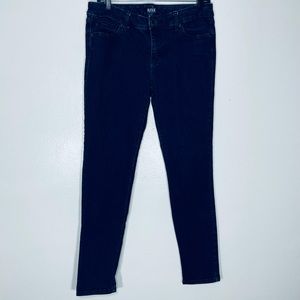Women’s Ana Skinny Jeans